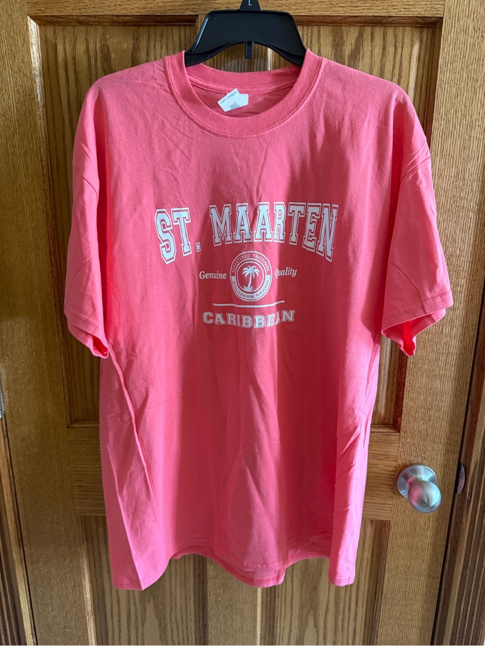 New XL St. Maarten  Coral Graphic Tee